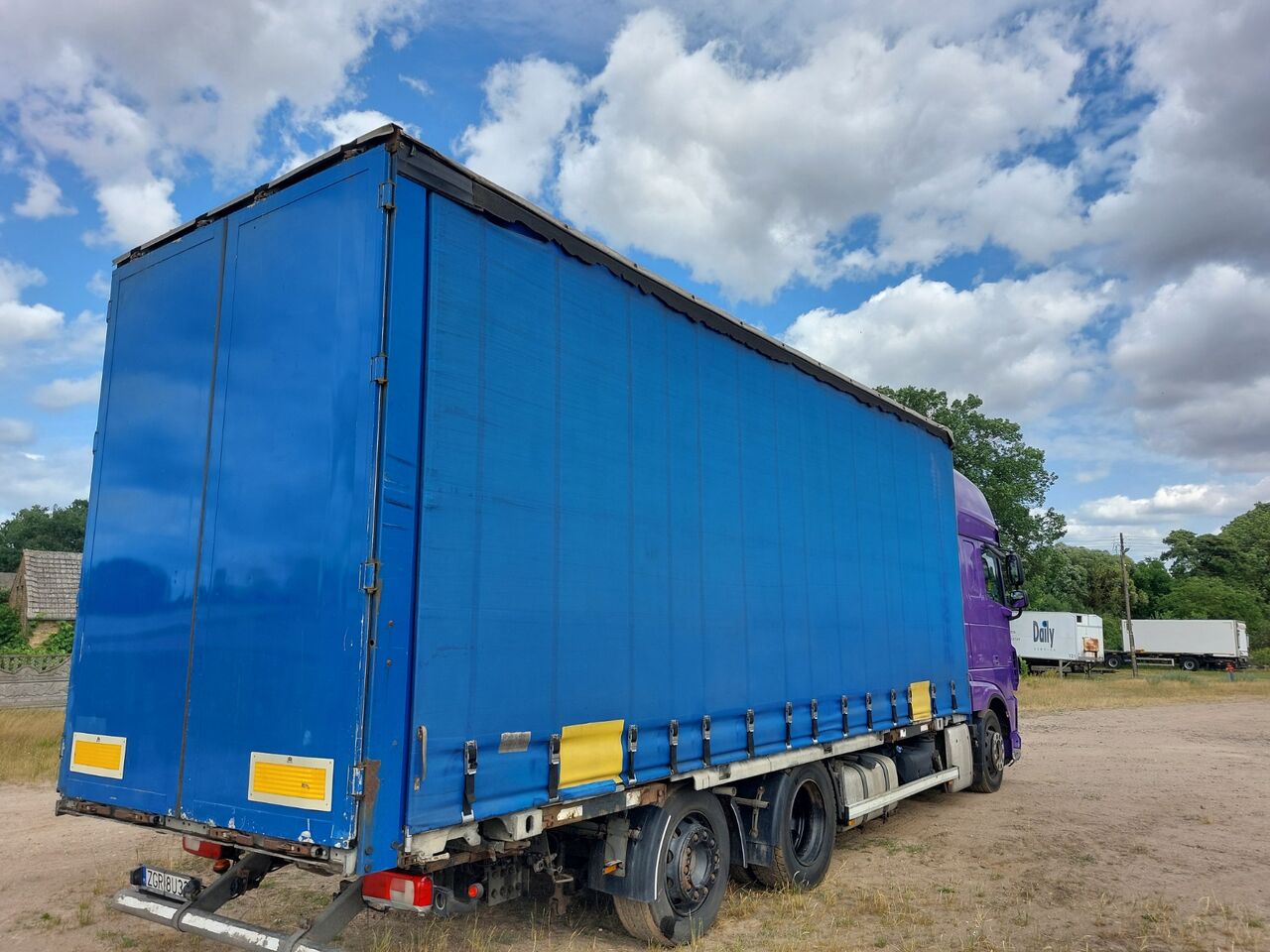 DAF XF 106 BDF JUMBO - Plachtové nákladné vozidlo: obrázok 3 DAF XF 106 BDF JUMBO - Plachtové nákladné vozidlo: obrázok 3