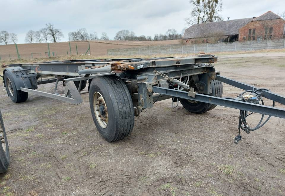 Krone BDF Laweta Rama 2015 - Príves preprava kontajnerov/ Výmenná nadstavba: obrázok 4 Krone BDF Laweta Rama 2015 - Príves preprava kontajnerov/ Výmenná nadstavba: obrázok 4