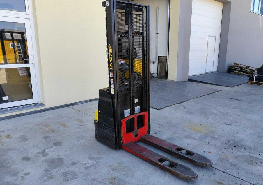Hyster S1.0E - Stohovač: obrázok 4 Hyster S1.0E - Stohovač: obrázok 4