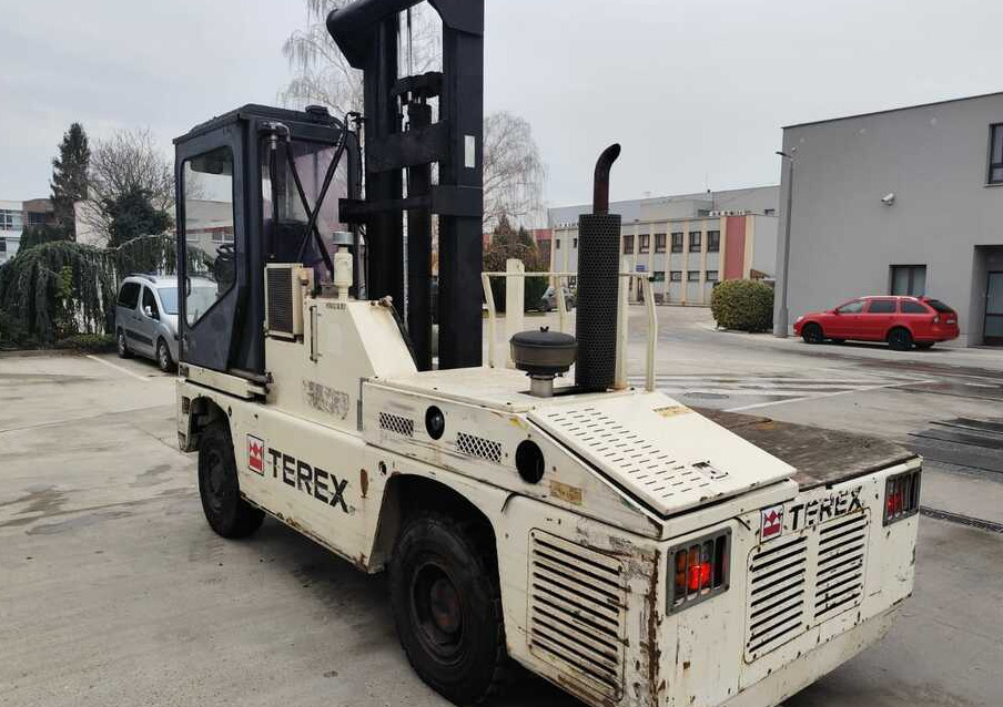 Terex SF50U - Bočný nakladač: obrázok 4 Terex SF50U - Bočný nakladač: obrázok 4
