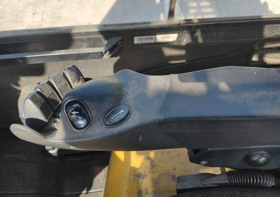 Yale GDP50VX - Dieselový vysokozdvižný vozík: obrázok 5 Yale GDP50VX - Dieselový vysokozdvižný vozík: obrázok 5