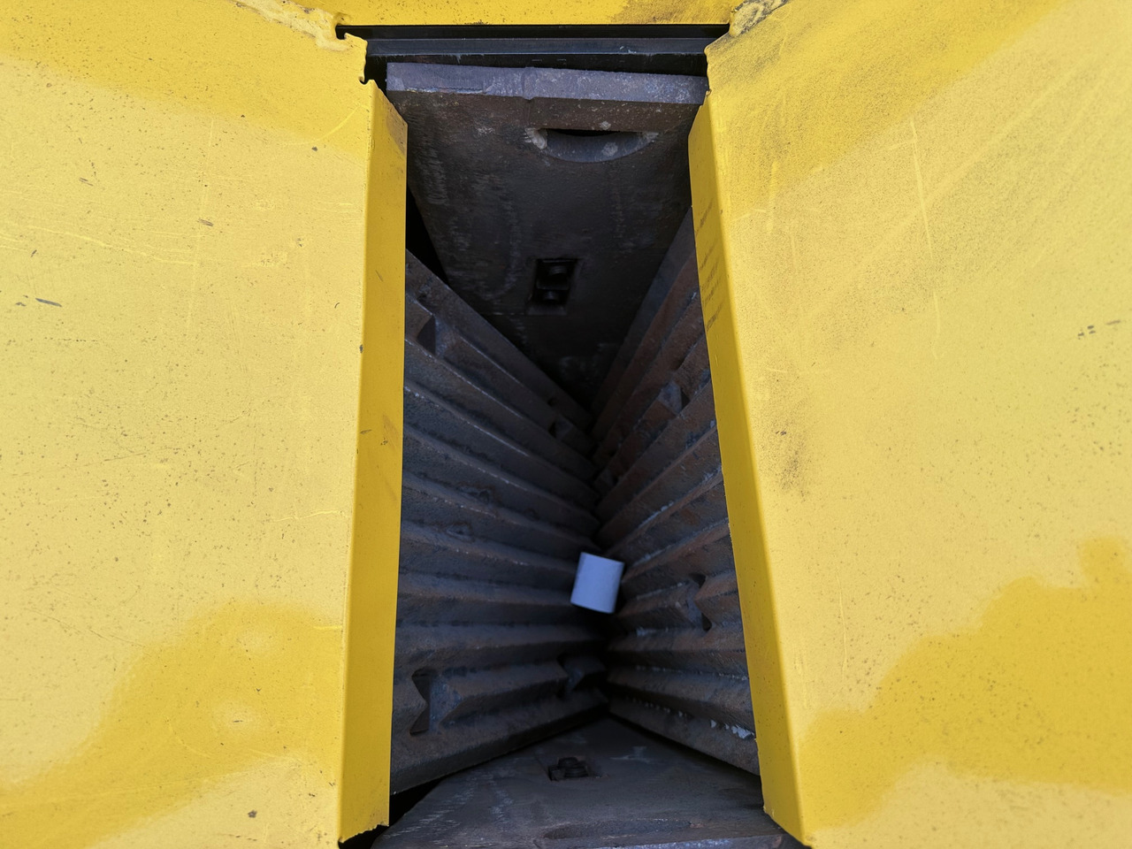 TLS Y405 - Mobilný drvič: obrázok 2 TLS Y405 - Mobilný drvič: obrázok 2