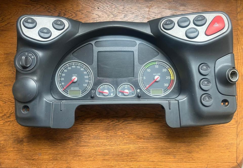 IVECO Stralis 450 Kombiinstrument / Tacho 504276234 - Tachograf pre Nákladné auto: obrázok 1 IVECO Stralis 450 Kombiinstrument / Tacho 504276234 - Tachograf pre Nákladné auto: obrázok 1