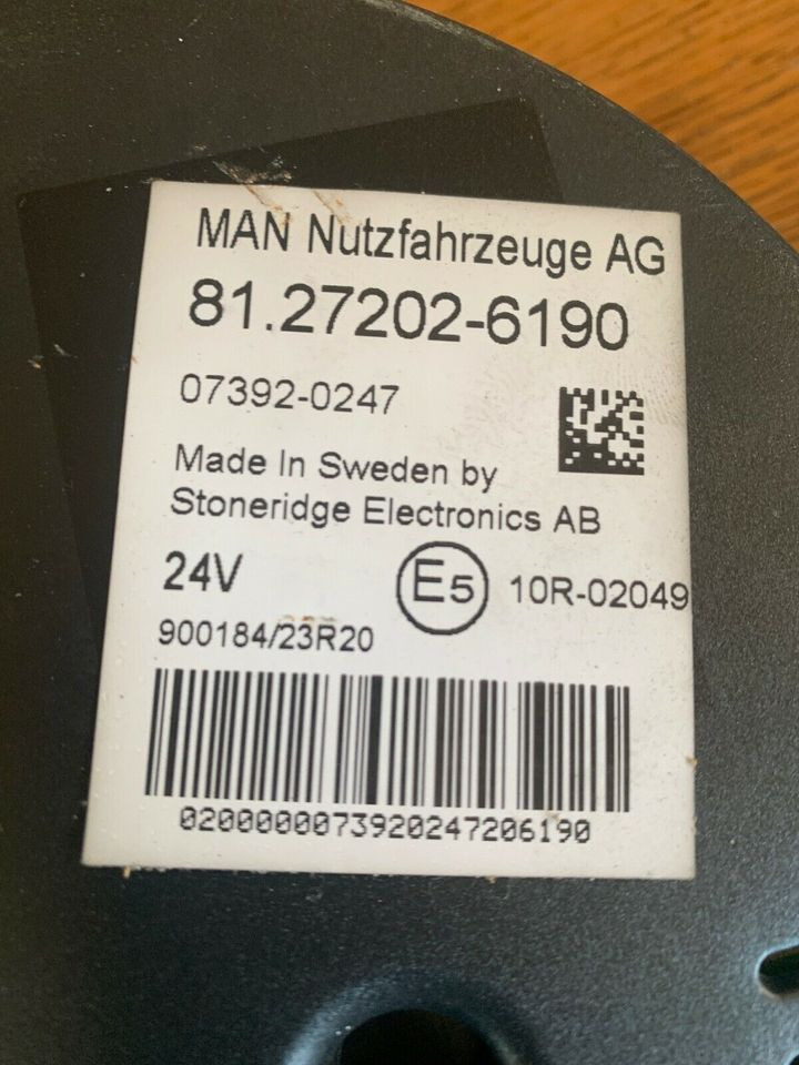 MAN Kombiinstrument Tacho 81272026190 - Palubná doska pre Nákladné auto: obrázok 2 MAN Kombiinstrument Tacho 81272026190 - Palubná doska pre Nákladné auto: obrázok 2