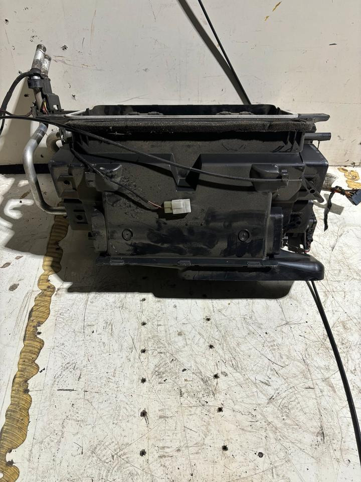 MAN TGA Innenraum Gebläse/Heizung 81.61900.6395 - Ventilátor pre Nákladné auto: obrázok 5 MAN TGA Innenraum Gebläse/Heizung 81.61900.6395 - Ventilátor pre Nákladné auto: obrázok 5