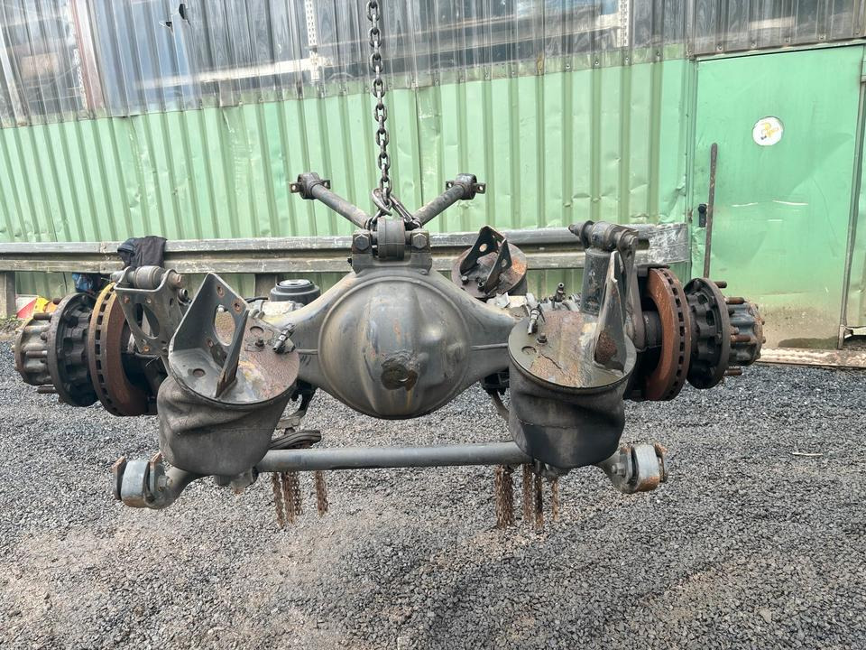 MAN TGM 15.290 Hinterachse 37:10 /81.35010.6168 mit Schnee ketten - Zadná náprava pre Nákladné auto: obrázok 3 MAN TGM 15.290 Hinterachse 37:10 /81.35010.6168 mit Schnee ketten - Zadná náprava pre Nákladné auto: obrázok 3