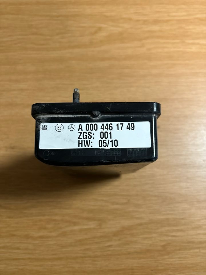 Mercedes Actros MP4 Radarsensor A0004461749 - Senzor pre Nákladné auto: obrázok 2 Mercedes Actros MP4 Radarsensor A0004461749 - Senzor pre Nákladné auto: obrázok 2