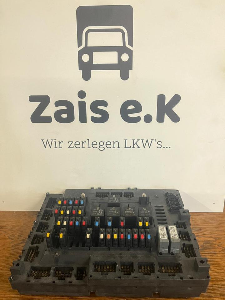 Mercedes Actros MP4 Single-SAM Sicherungskasten A0014467658 - Poistka pre Nákladné auto: obrázok 1 Mercedes Actros MP4 Single-SAM Sicherungskasten A0014467658 - Poistka pre Nákladné auto: obrázok 1