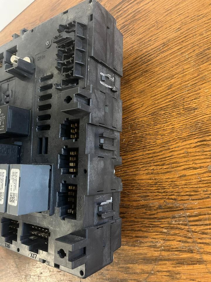 Mercedes Actros MP4 Single-SAM Sicherungskasten A0014467658 - Poistka pre Nákladné auto: obrázok 5 Mercedes Actros MP4 Single-SAM Sicherungskasten A0014467658 - Poistka pre Nákladné auto: obrázok 5