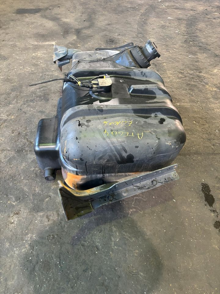 Mercedes Atego 4 EU6 Dieseltank Tank Tankbehälter 200L - Palivová nádrž pre Nákladné auto: obrázok 3 Mercedes Atego 4 EU6 Dieseltank Tank Tankbehälter 200L - Palivová nádrž pre Nákladné auto: obrázok 3