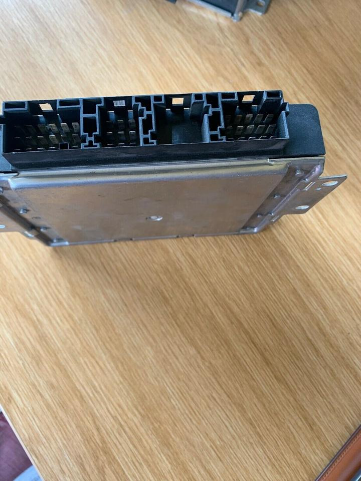 Mercedes Atego BOSCH Elektronik ABS Steuergerät A0004463414 - Riadiaca jednotka pre Nákladné auto: obrázok 3 Mercedes Atego BOSCH Elektronik ABS Steuergerät A0004463414 - Riadiaca jednotka pre Nákladné auto: obrázok 3