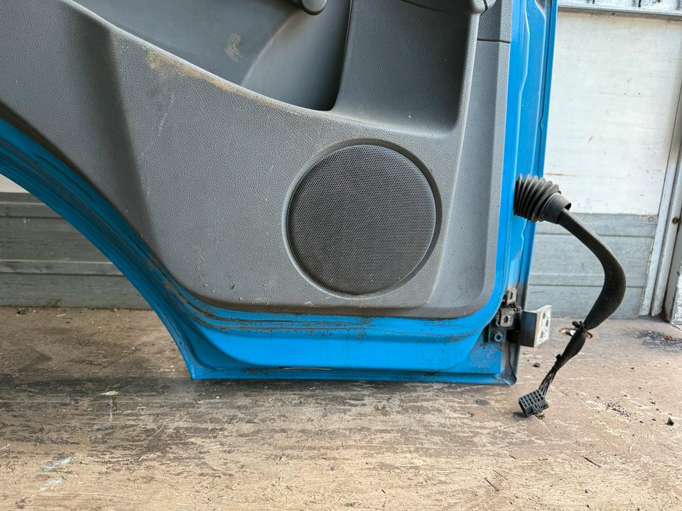 Mercedes Atego Fahrertür Blau Spiegel Innenverkleidung LN 73 - Dvere a diely pre Nákladné auto: obrázok 4 Mercedes Atego Fahrertür Blau Spiegel Innenverkleidung LN 73 - Dvere a diely pre Nákladné auto: obrázok 4