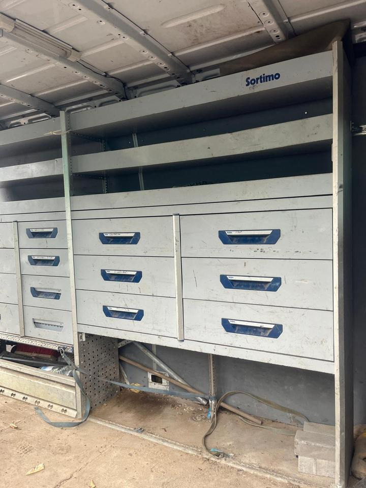 Mercedes-Benz Sprinter 313 CDI Sortimo Fahrzeugeinrichtung - Vybavenie garáže/ Dielne: obrázok 3 Mercedes-Benz Sprinter 313 CDI Sortimo Fahrzeugeinrichtung - Vybavenie garáže/ Dielne: obrázok 3