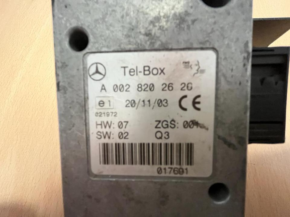 Mercedes Tel-Box Steuergerät Telefon A 002 820 26 26 - Riadiaca jednotka pre Nákladné auto: obrázok 2 Mercedes Tel-Box Steuergerät Telefon A 002 820 26 26 - Riadiaca jednotka pre Nákladné auto: obrázok 2