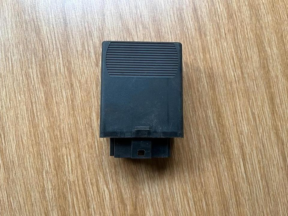 Mercedes W638 Vito Steuergerät Blinkermodul Relais 0165452332 - Riadiaca jednotka pre Nákladné auto: obrázok 4 Mercedes W638 Vito Steuergerät Blinkermodul Relais 0165452332 - Riadiaca jednotka pre Nákladné auto: obrázok 4