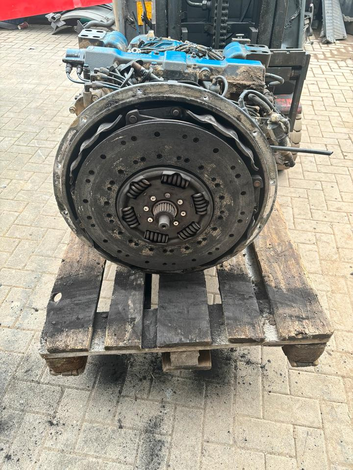 SCANIA 420 GRS 900 halbautomatik getriebe - Transmisie pre Nákladné auto: obrázok 1 SCANIA 420 GRS 900 halbautomatik getriebe - Transmisie pre Nákladné auto: obrázok 1