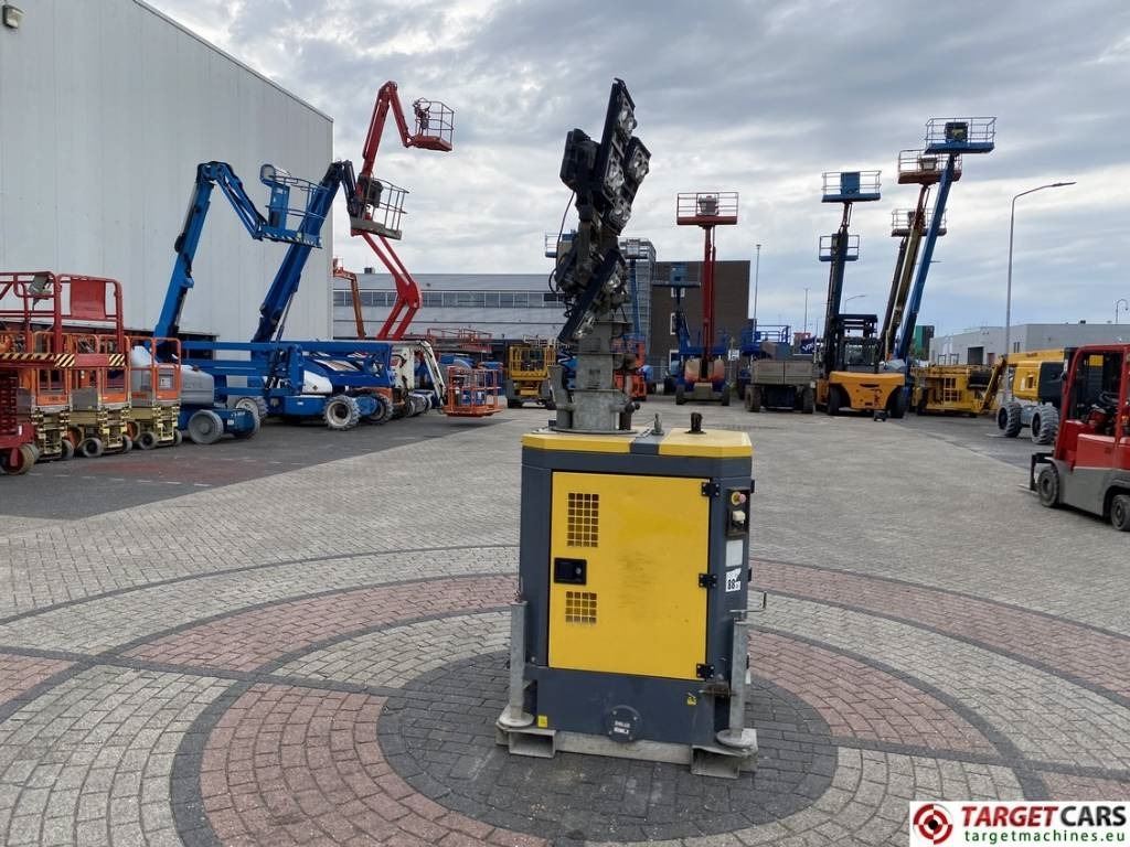Osvetľovacia veža Atlas Copco QLB60 Tower Light 4x350W: obrázok 20