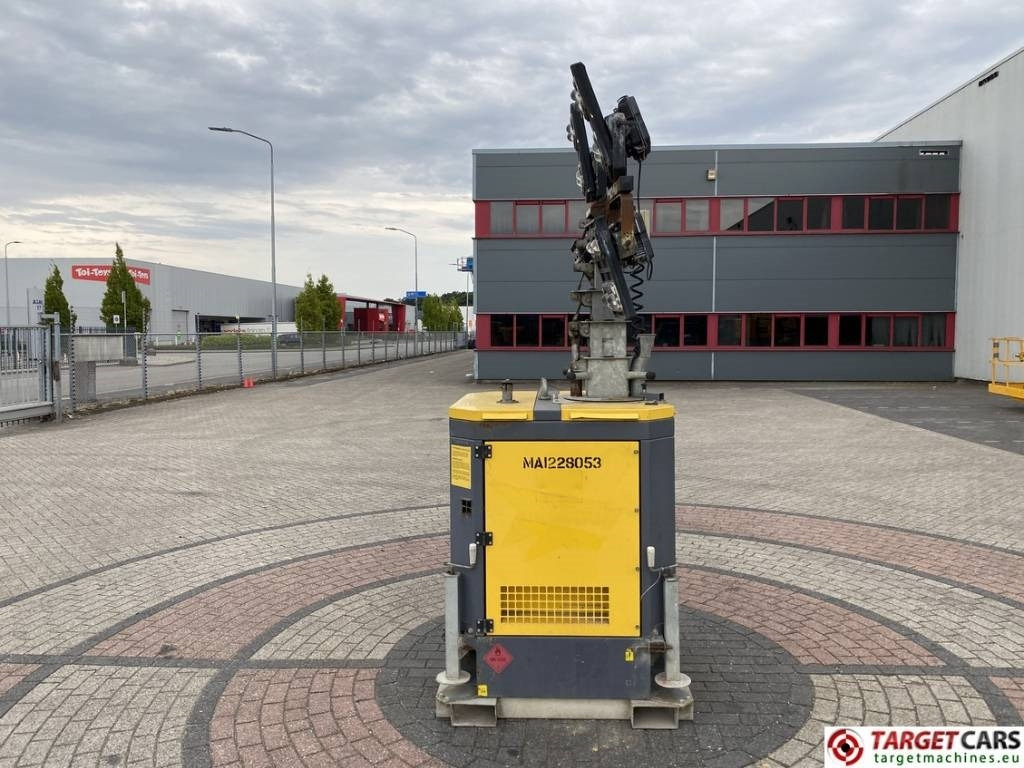 Osvetľovacia veža Atlas Copco QLB60 Tower Light 4x350W: obrázok 18