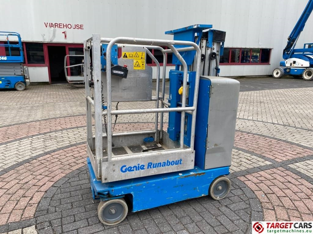 Genie GR15 Runabout Electric Vertical Mast Lift 652cm - Stĺpová plošina: obrázok 1 Genie GR15 Runabout Electric Vertical Mast Lift 652cm - Stĺpová plošina: obrázok 1