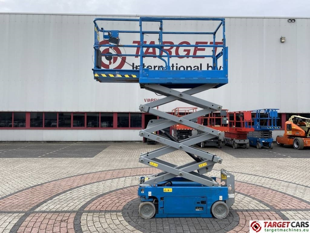 Genie GS-1932 Electric Scissor Work Lift 779cm - Samohybná plošiny: obrázok 5 Genie GS-1932 Electric Scissor Work Lift 779cm - Samohybná plošiny: obrázok 5