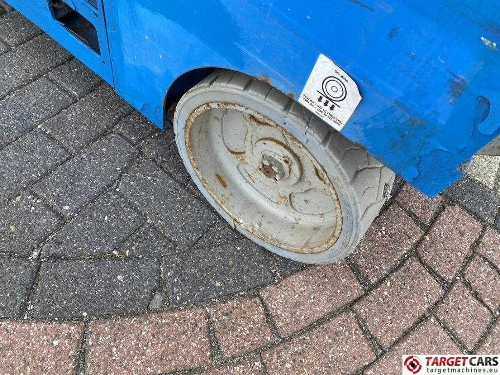 Samohybná plošiny Genie GS-2646 Electric GS2646 Scissor Work Lift 992cm: obrázok 24 Samohybná plošiny Genie GS-2646 Electric GS2646 Scissor Work Lift 992cm: obrázok 24