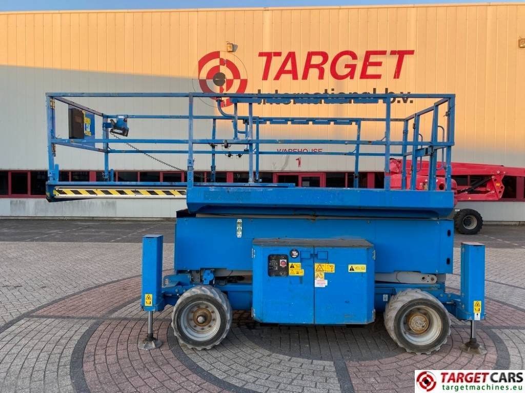 Genie GS-4069 DC Electric GS4069 Scissor WorkLift 1412cm - Samohybná plošiny: obrázok 5 Genie GS-4069 DC Electric GS4069 Scissor WorkLift 1412cm - Samohybná plošiny: obrázok 5