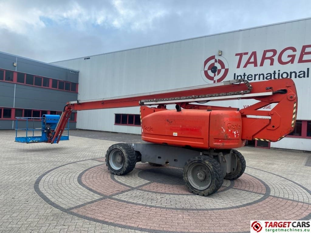 Genie Z-80/60 Articulated 4x4x4 Diesel Boom Lift 2577cm - Kĺbová pracovná plošina: obrázok 4 Genie Z-80/60 Articulated 4x4x4 Diesel Boom Lift 2577cm - Kĺbová pracovná plošina: obrázok 4