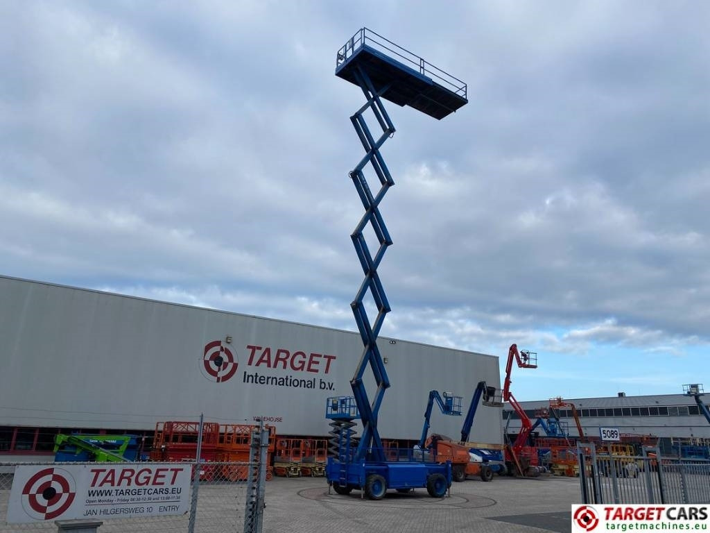 HAB S225-24D 4WDS Diesel 4x4 Scissor Work Lift 2250cm - Samohybná plošiny: obrázok 5 HAB S225-24D 4WDS Diesel 4x4 Scissor Work Lift 2250cm - Samohybná plošiny: obrázok 5