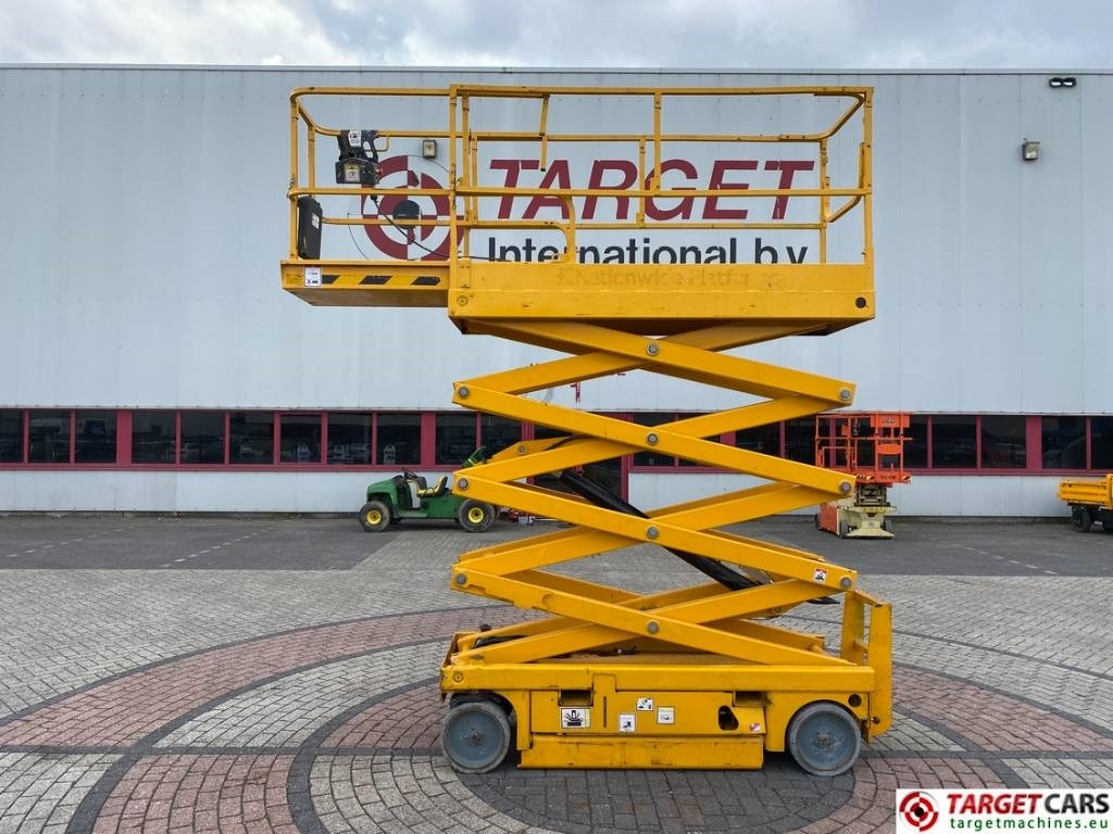 Haulotte Compact 10N Electric Scissor Work Lift 1000cm - Samohybná plošiny: obrázok 5 Haulotte Compact 10N Electric Scissor Work Lift 1000cm - Samohybná plošiny: obrázok 5