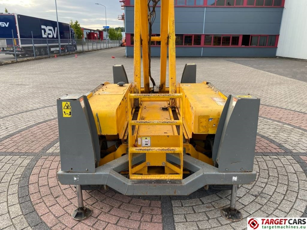 Samohybná plošiny Haulotte Compact 12DX Diesel 4x4 Scissor Work Lift 1206cm: obrázok 29