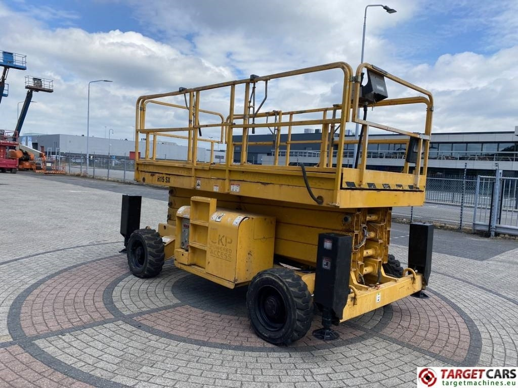 Haulotte H15SXNT Diesel H15SX 4x4 Scissor Work Lift 1500cm - Samohybná plošiny: obrázok 2 Haulotte H15SXNT Diesel H15SX 4x4 Scissor Work Lift 1500cm - Samohybná plošiny: obrázok 2