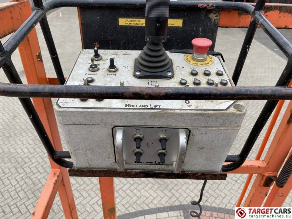 Samohybná plošiny Holland Lift B195DL-25 Diesel 4x4 Scissor Work Lift 2150cm: obrázok 41