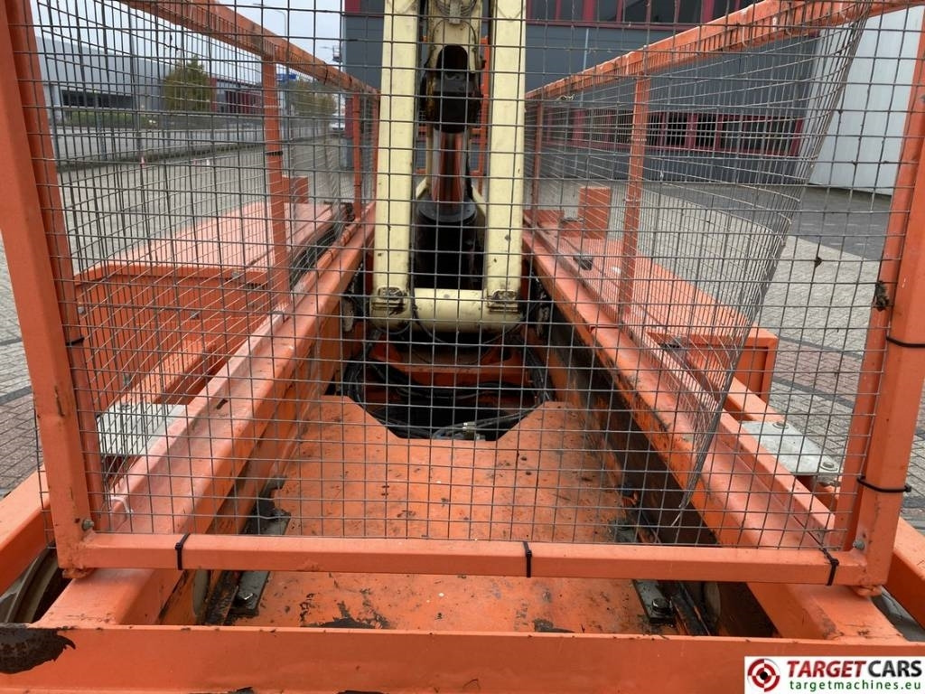 Samohybná plošiny Holland Lift B195DL-25 Diesel 4x4 Scissor Work Lift 2150cm: obrázok 47