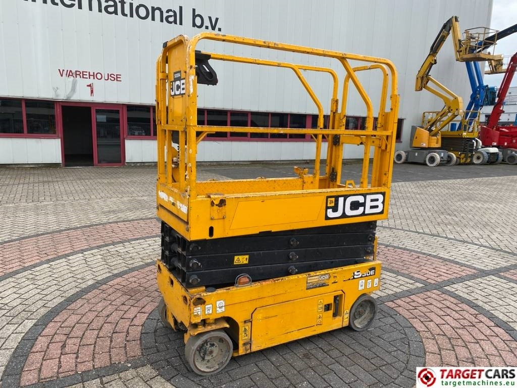 JCB S1930E Electric Scissor Work Lift 780cm - Samohybná plošiny: obrázok 1 JCB S1930E Electric Scissor Work Lift 780cm - Samohybná plošiny: obrázok 1