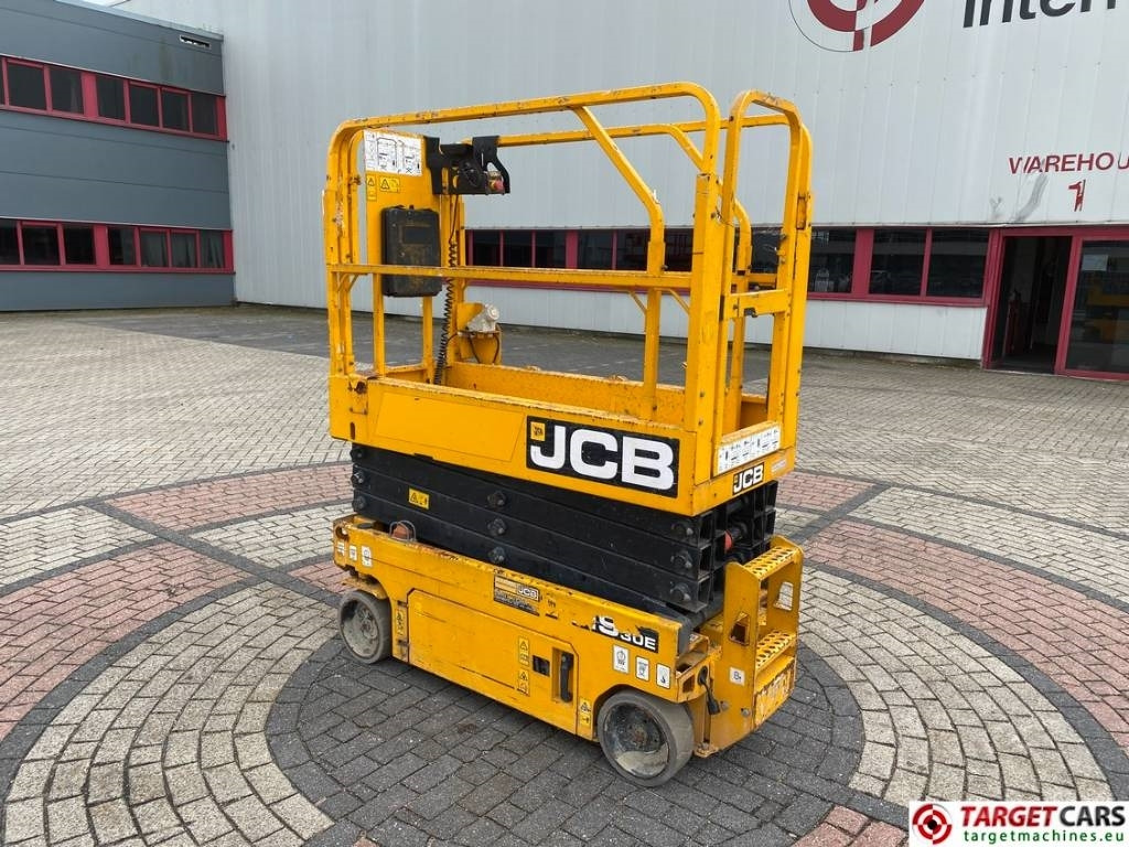 JCB S1930E Electric Scissor Work Lift 780cm - Samohybná plošiny: obrázok 4 JCB S1930E Electric Scissor Work Lift 780cm - Samohybná plošiny: obrázok 4