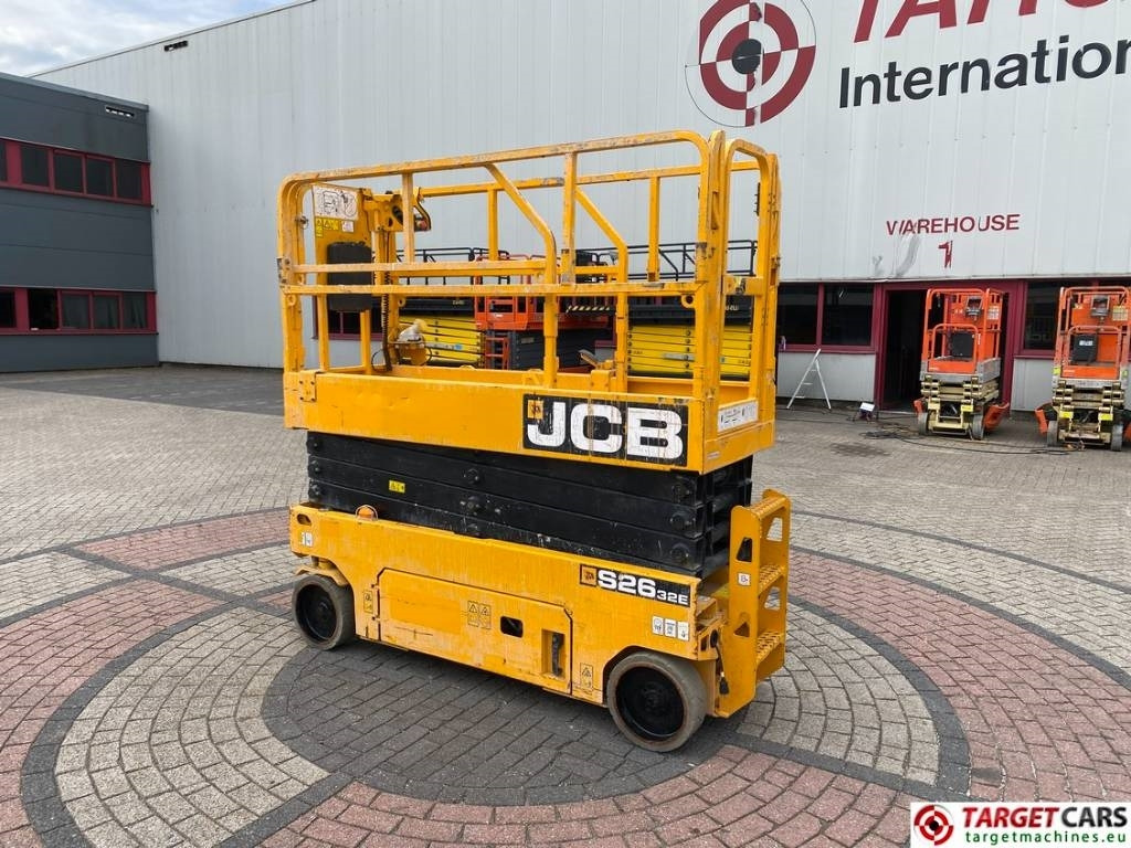 JCB S2632E Electric Scissor Work Lift 1010cm - Samohybná plošiny: obrázok 4 JCB S2632E Electric Scissor Work Lift 1010cm - Samohybná plošiny: obrázok 4