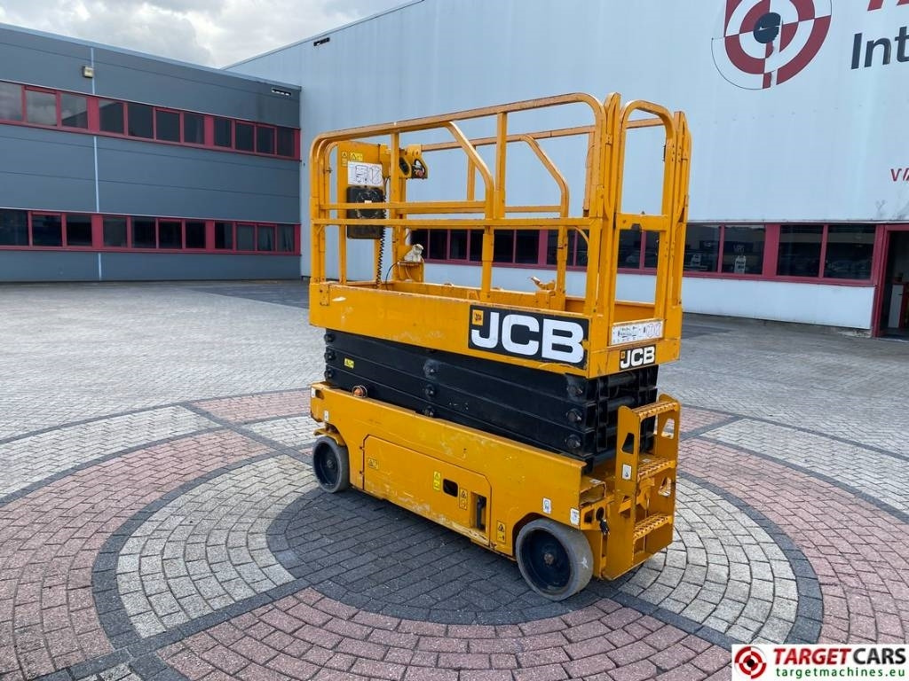 JCB S2632E Electric Scissor Work Lift 1010cm - Samohybná plošiny: obrázok 4 JCB S2632E Electric Scissor Work Lift 1010cm - Samohybná plošiny: obrázok 4