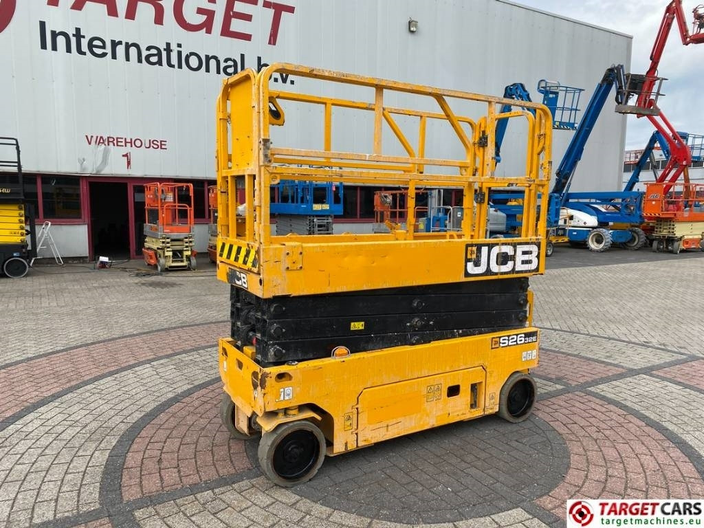 JCB S2632E Electric Scissor Work Lift 1010cm - Samohybná plošiny: obrázok 1 JCB S2632E Electric Scissor Work Lift 1010cm - Samohybná plošiny: obrázok 1