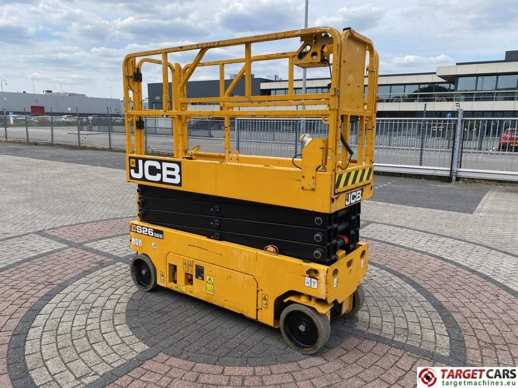 JCB S2632E Electric Scissor Work Lift 1010cm - Samohybná plošiny: obrázok 2 JCB S2632E Electric Scissor Work Lift 1010cm - Samohybná plošiny: obrázok 2