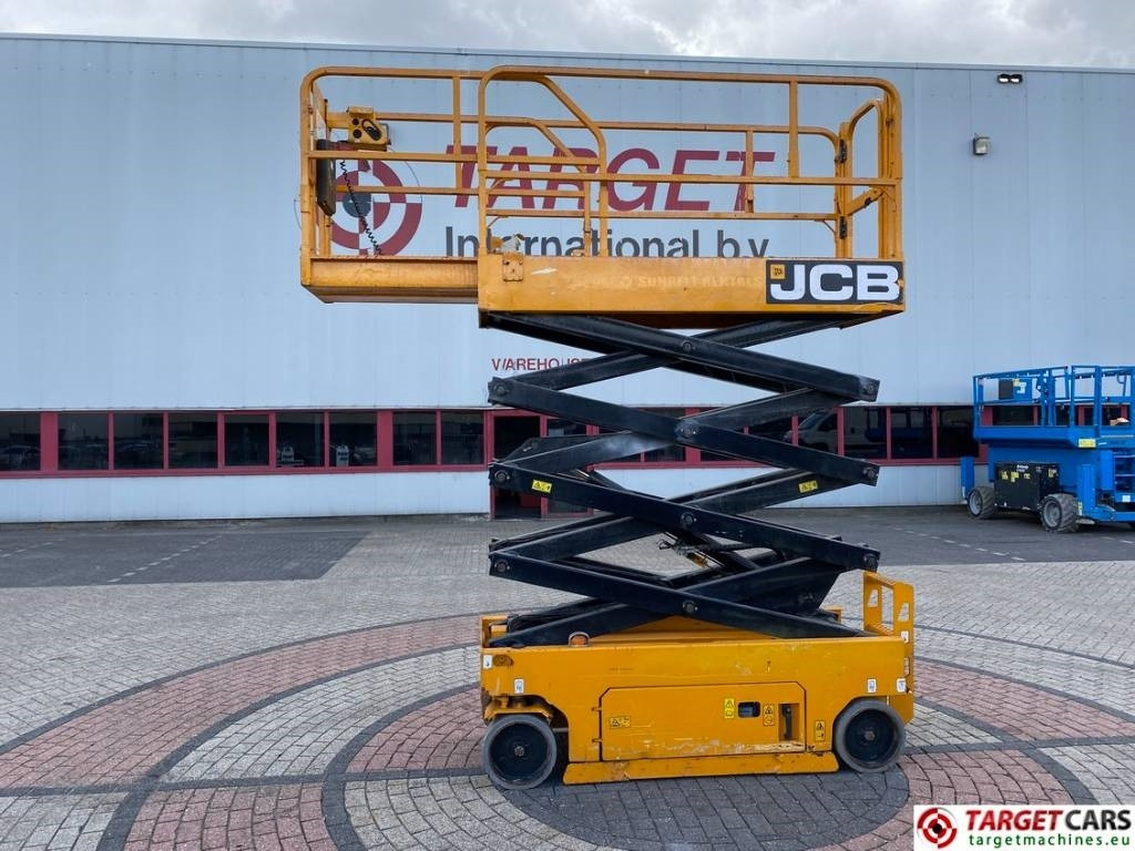 JCB S2632E Electric Scissor Work Lift 1010cm - Samohybná plošiny: obrázok 5 JCB S2632E Electric Scissor Work Lift 1010cm - Samohybná plošiny: obrázok 5