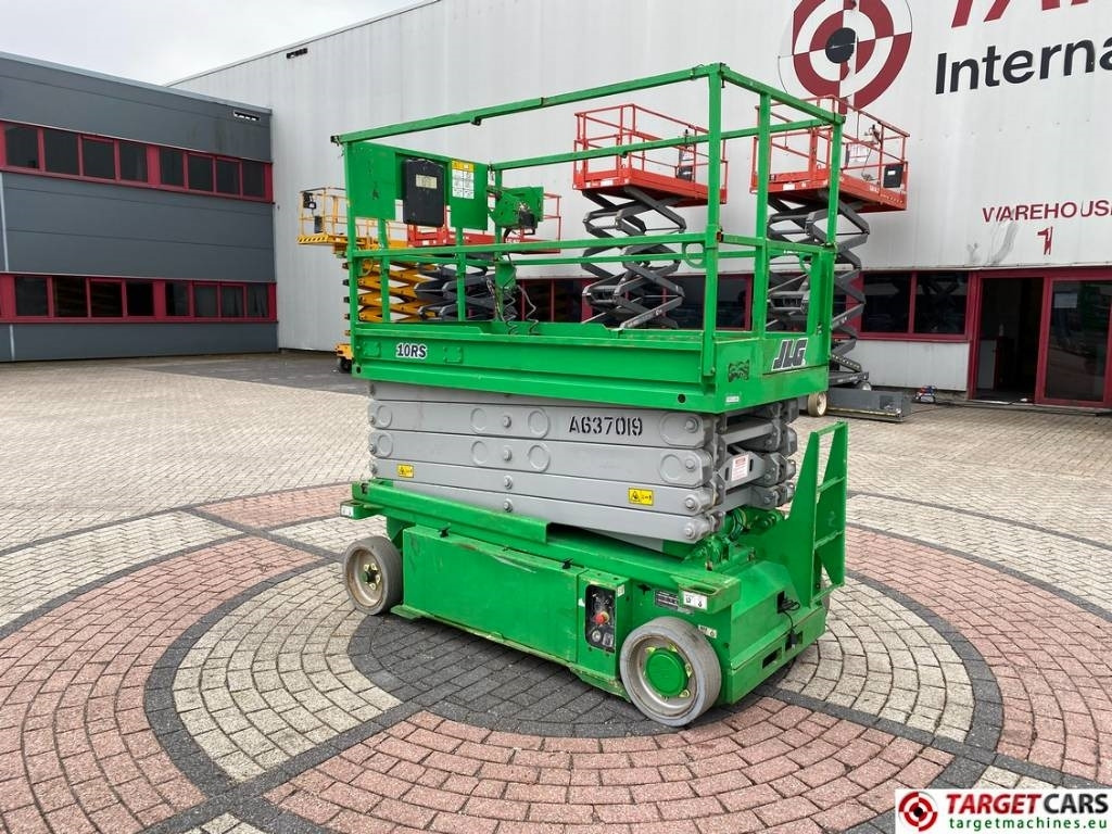 JLG 10RS Electric Scissor Work Lift 1175cm - Samohybná plošiny: obrázok 4 JLG 10RS Electric Scissor Work Lift 1175cm - Samohybná plošiny: obrázok 4