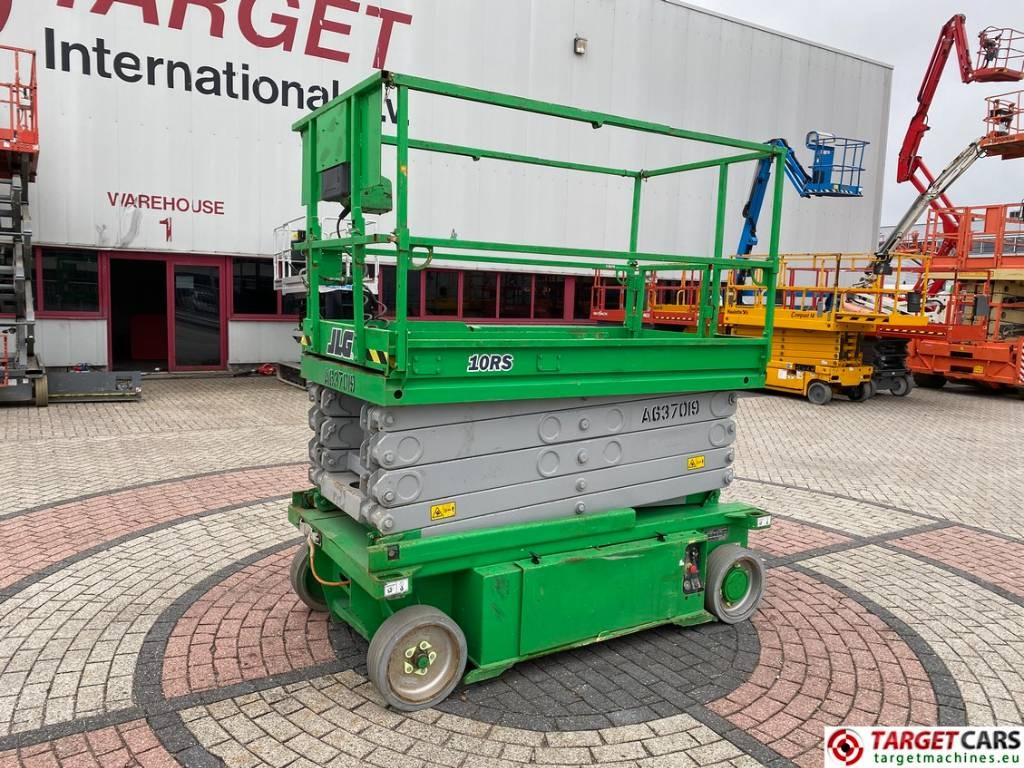 JLG 10RS Electric Scissor Work Lift 1175cm - Samohybná plošiny: obrázok 1 JLG 10RS Electric Scissor Work Lift 1175cm - Samohybná plošiny: obrázok 1