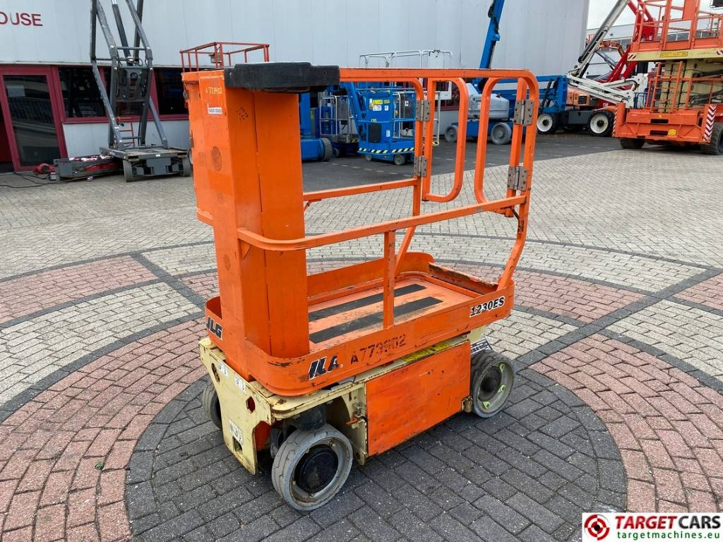 JLG 1230ES Electric Vertical Mast Work Lift 566cm - Stĺpová plošina: obrázok 1 JLG 1230ES Electric Vertical Mast Work Lift 566cm - Stĺpová plošina: obrázok 1