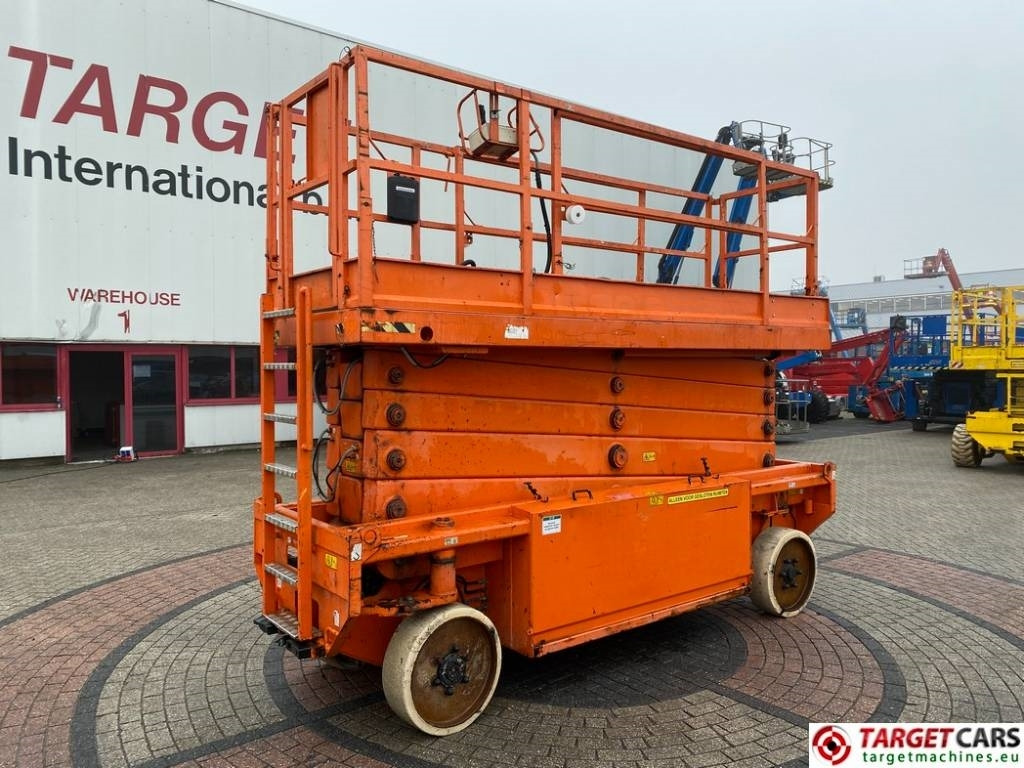 JLG 153-12 Liftlux Electric Scissor Work Lift 1730cm - Samohybná plošiny: obrázok 1 JLG 153-12 Liftlux Electric Scissor Work Lift 1730cm - Samohybná plošiny: obrázok 1