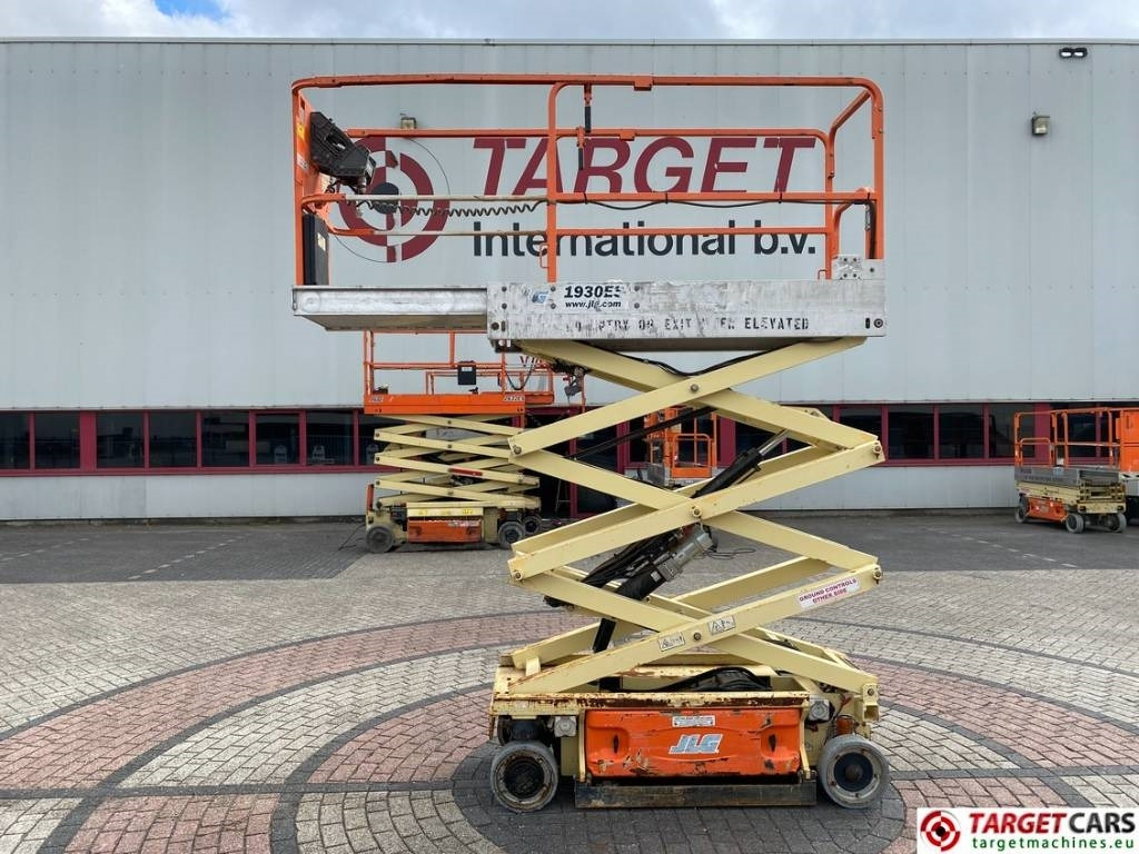 JLG 1930ES Electric Scissor Work Lift 772cm - Samohybná plošiny: obrázok 5 JLG 1930ES Electric Scissor Work Lift 772cm - Samohybná plošiny: obrázok 5