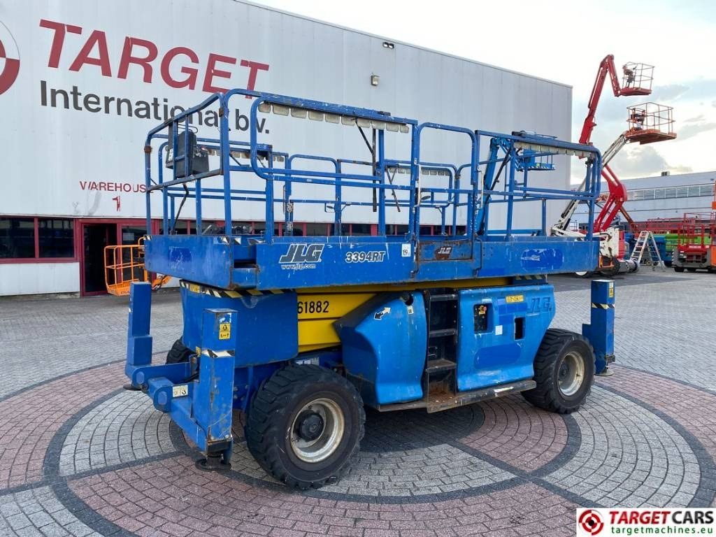 JLG 3394RT Diesel 4x4 Scissor Work Lift 1206cm - Samohybná plošiny: obrázok 1 JLG 3394RT Diesel 4x4 Scissor Work Lift 1206cm - Samohybná plošiny: obrázok 1