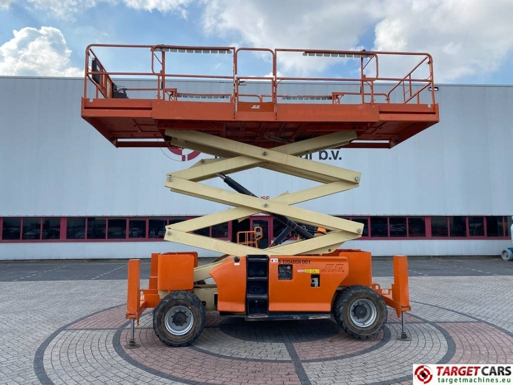 JLG 3394RT Diesel 4x4 Scissor Work Lift 1206cm - Samohybná plošiny: obrázok 5 JLG 3394RT Diesel 4x4 Scissor Work Lift 1206cm - Samohybná plošiny: obrázok 5