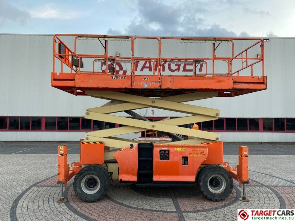 JLG 3394RT Diesel 4x4 Scissor Work Lift 1206cm - Samohybná plošiny: obrázok 5 JLG 3394RT Diesel 4x4 Scissor Work Lift 1206cm - Samohybná plošiny: obrázok 5