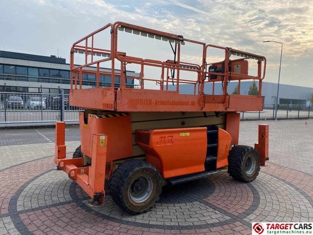 JLG 4394RT Diesel 4x4 Scissor Work Lift 1511cm - Samohybná plošiny: obrázok 3 JLG 4394RT Diesel 4x4 Scissor Work Lift 1511cm - Samohybná plošiny: obrázok 3