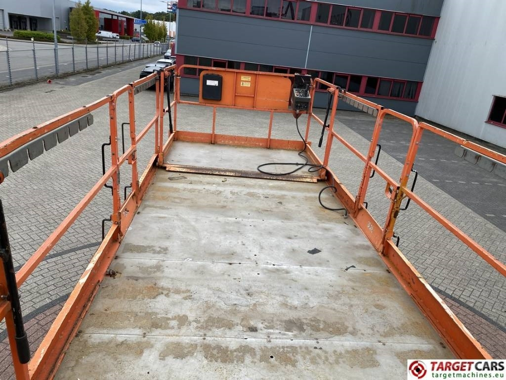 Samohybná plošiny JLG 4394RT Diesel 4x4 Scissor Work Lift 1511cm: obrázok 8